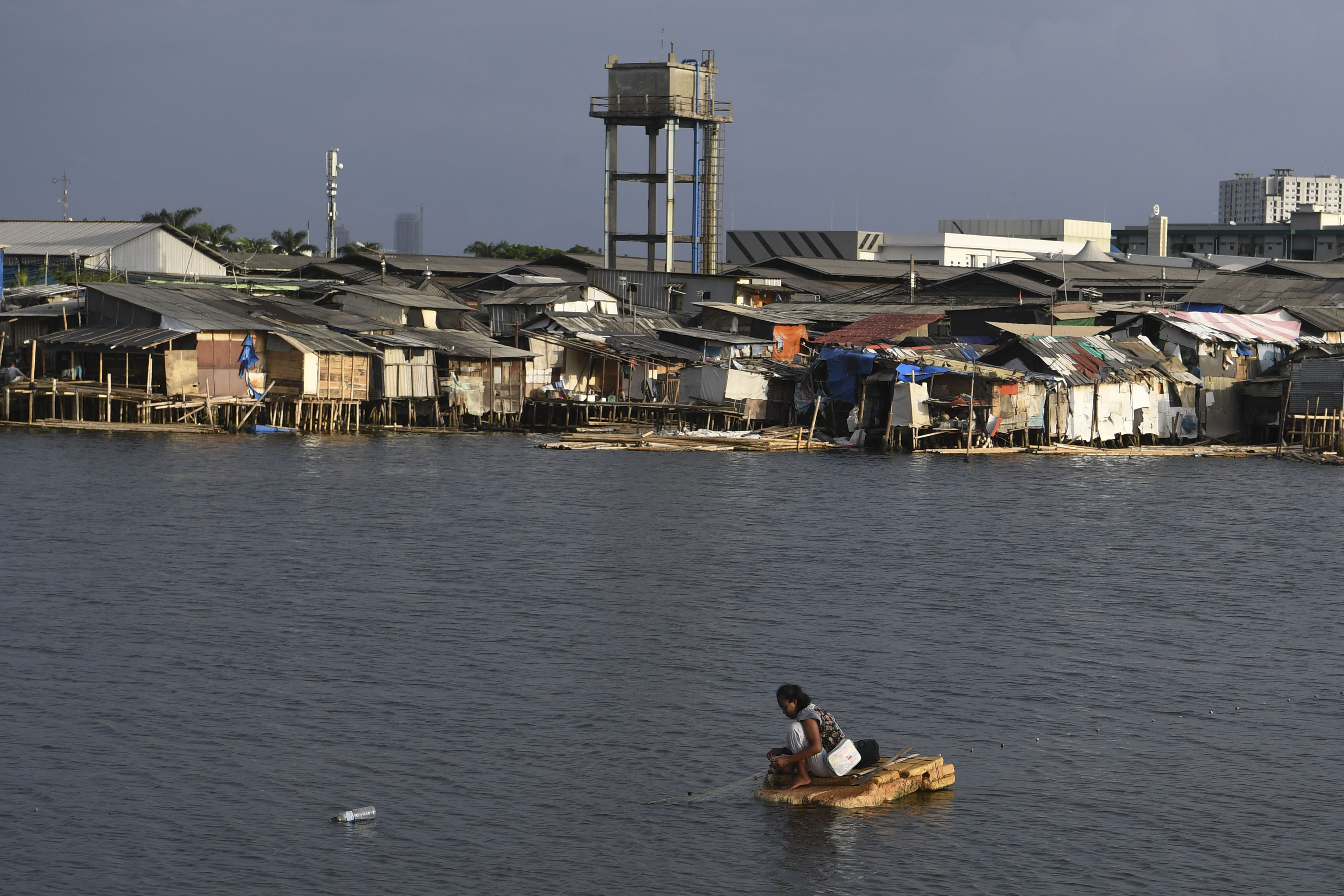 Anies Klaim Angka Kemiskinan di Jakarta Terendah Nasional di 2019
