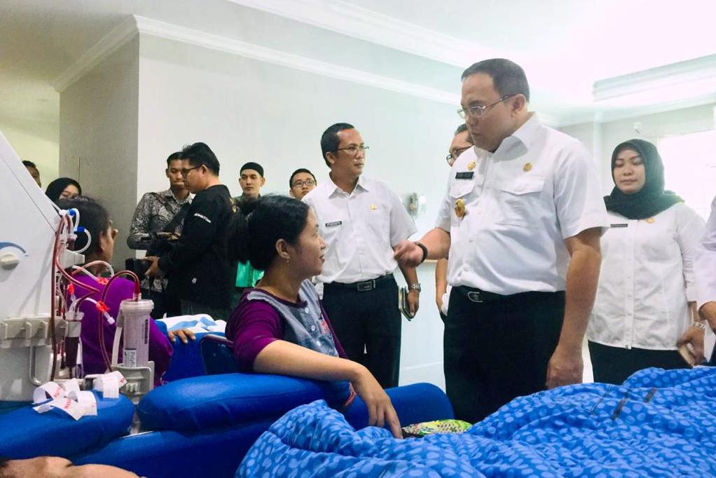  Bupati Muba Dodi Reza Alex memantau kesiapan fasilitas kesehatan untuk masyarakat Muba.