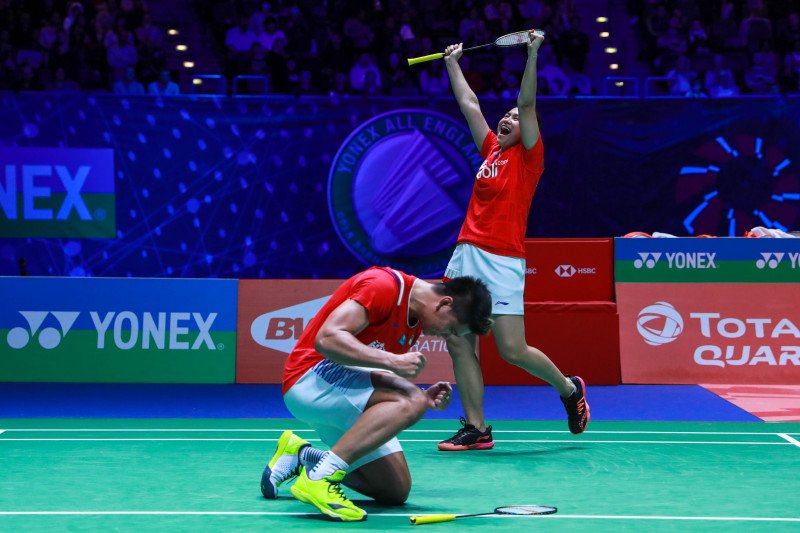 Ganda campuran Indonesia Praveen Jordan/Melati Daeva Oktavianti meraih gelar juara All England