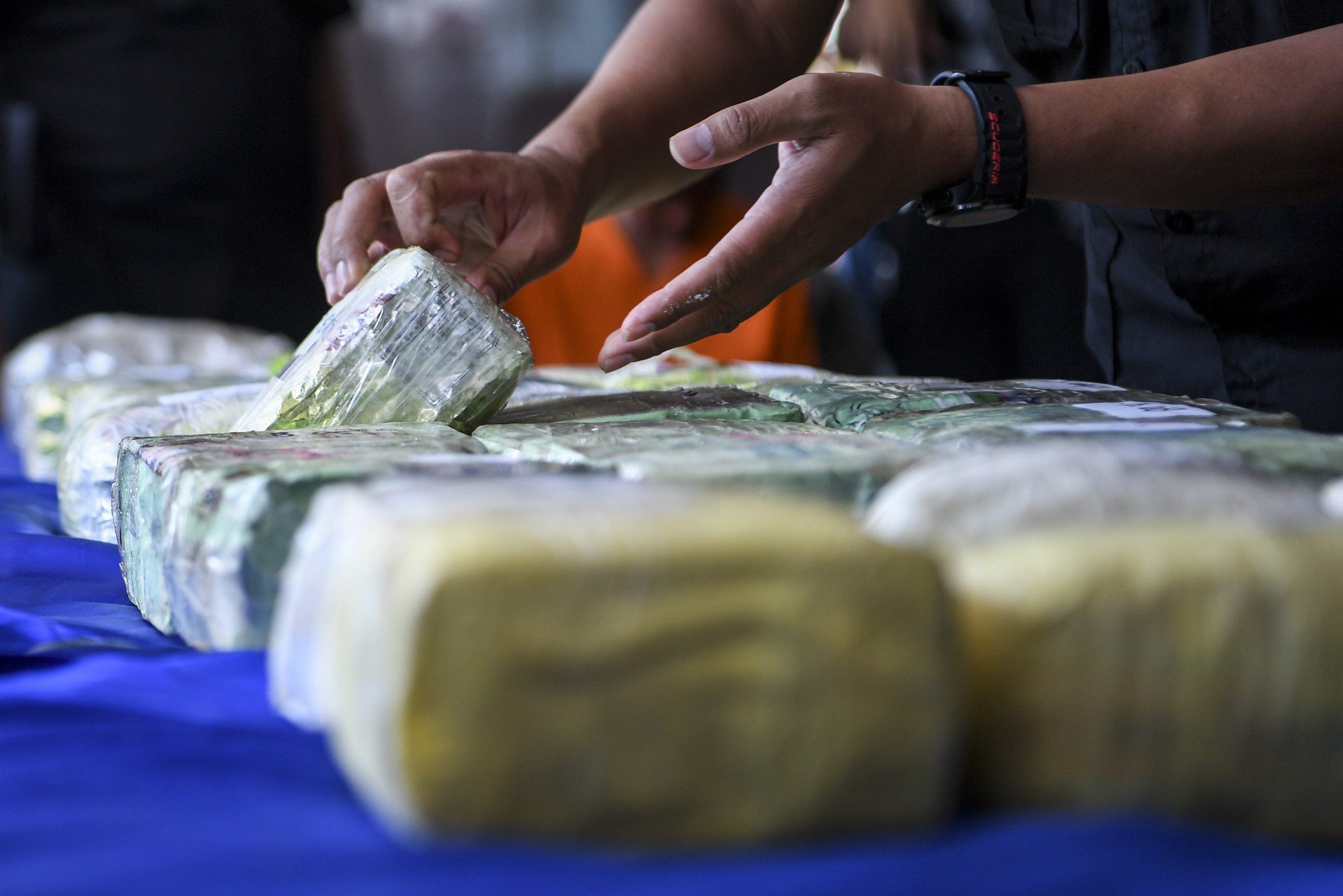 Barang bukti narkoba, jenis Sabu yang disita BNN dan Bea Cukai seberat 12 Kg di Aceh