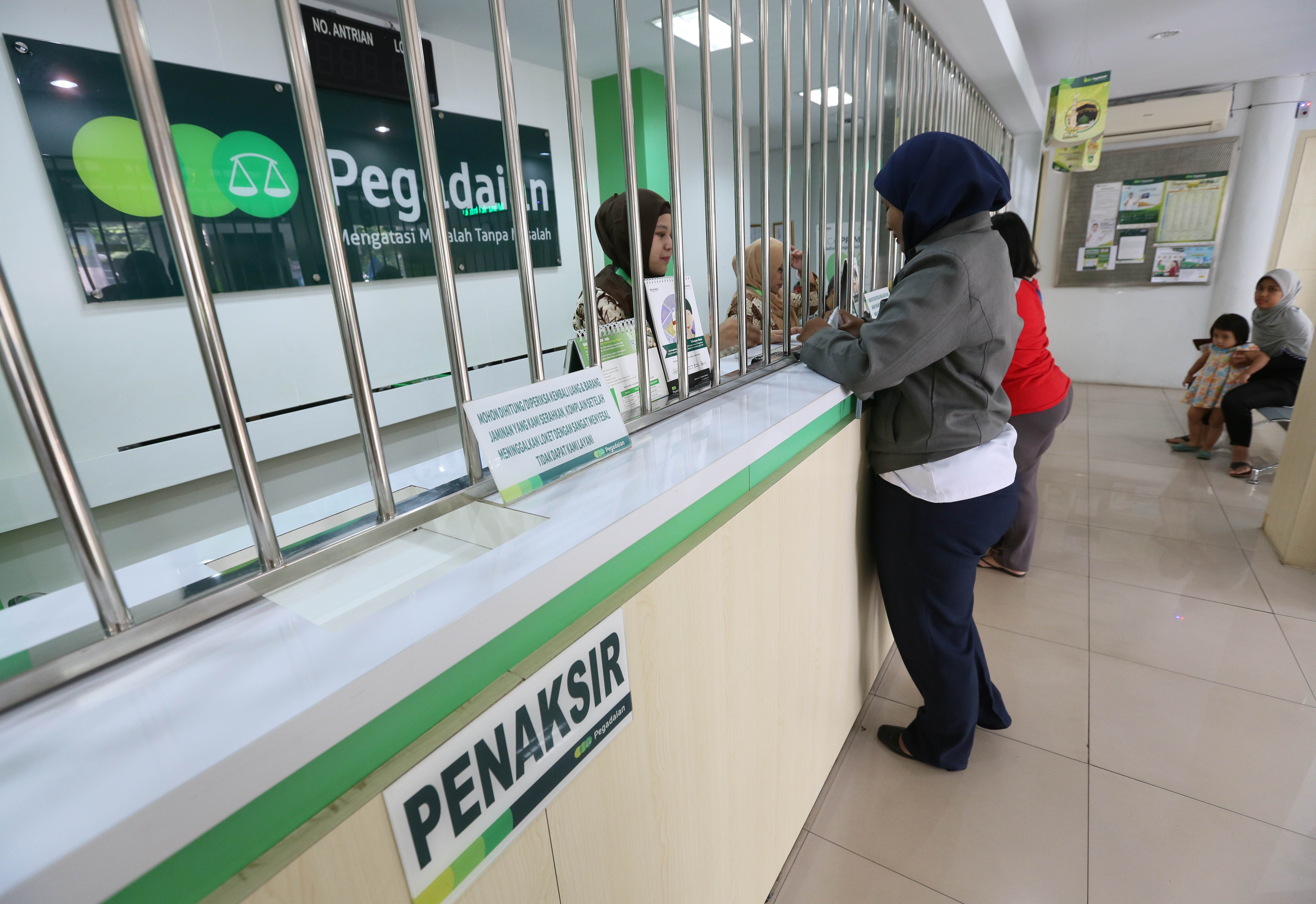 Layanan di Pegadaian 