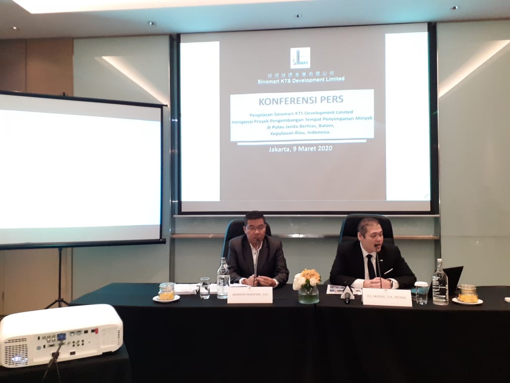 Sinopec  berencana membangun dan mengoperasikan proyek depo minyak di Batam, kepulauan Riau, Indonesia.