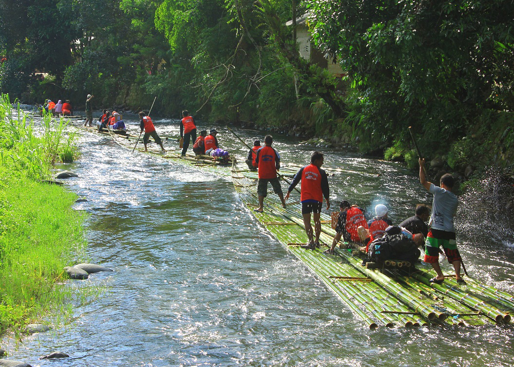 Pemandangan jalur rafting di Pegunungan Meratus, Kalimantan Selatan yang akan dijadikan geosite pariwisata andalan. 