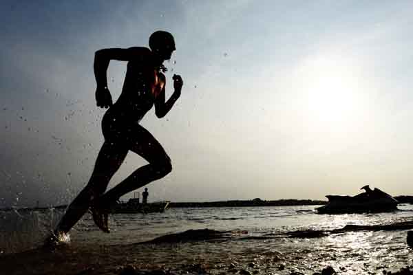  Pantai Tanjung Pesona