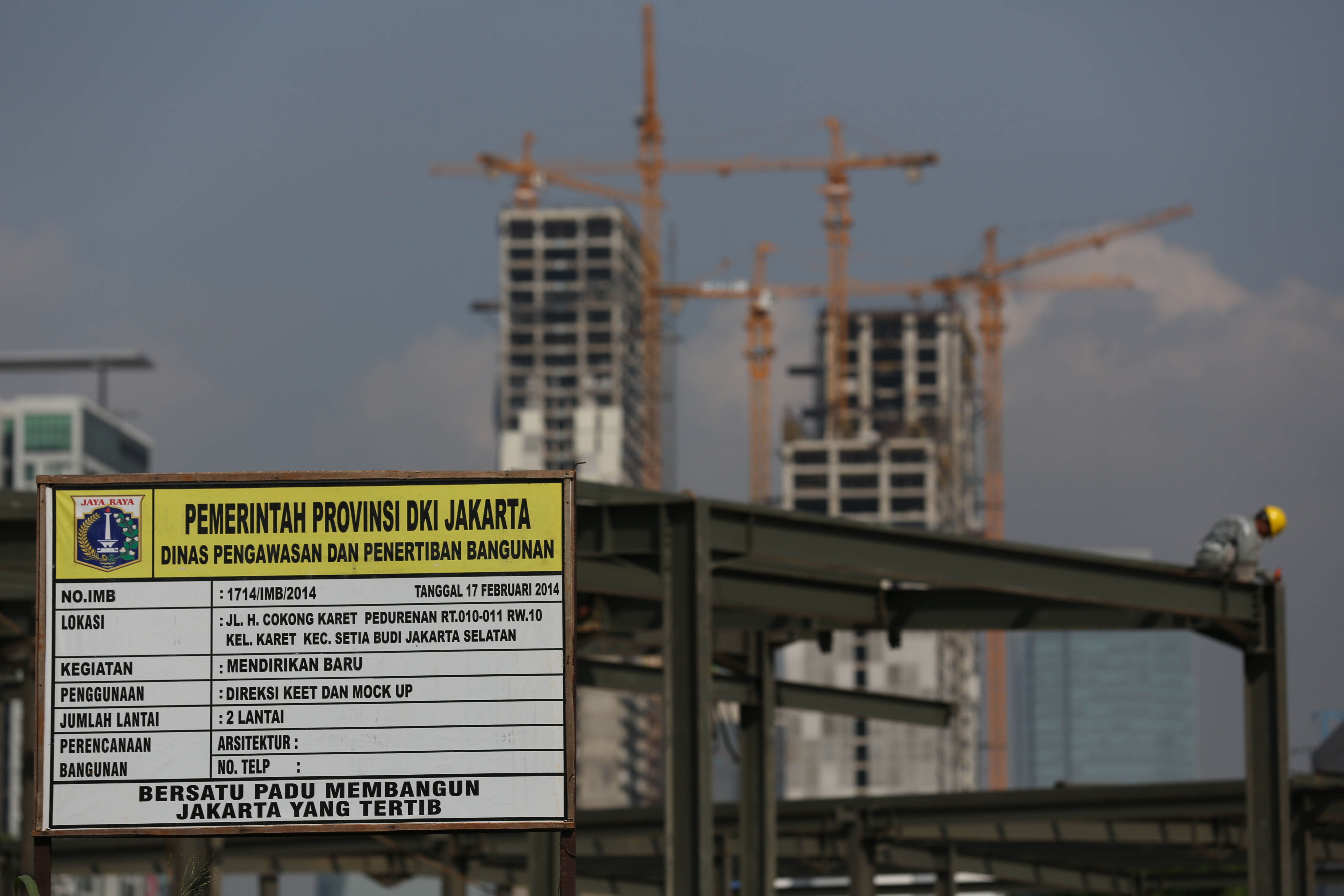 Perlambatan dalam sektor pro­perti itu diperkirakan masih akan terjadi pada tahun ini.