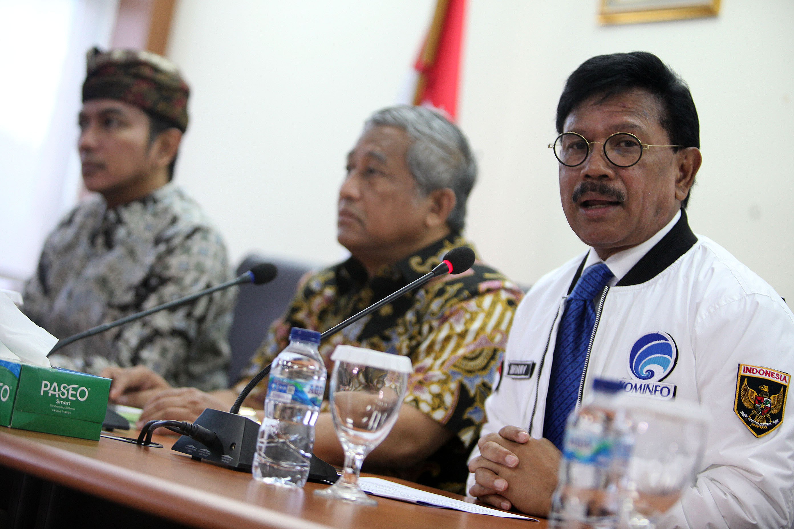 Menkominfo Johnny G. Plate menyebutkan hingga 10 Maret menemukan 187 berita hoaks tentang covid-19