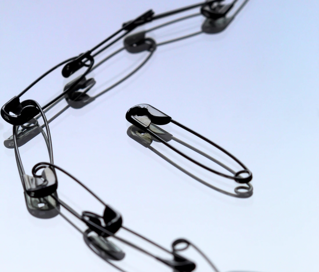 Ilustrasi penjarakan sosial.