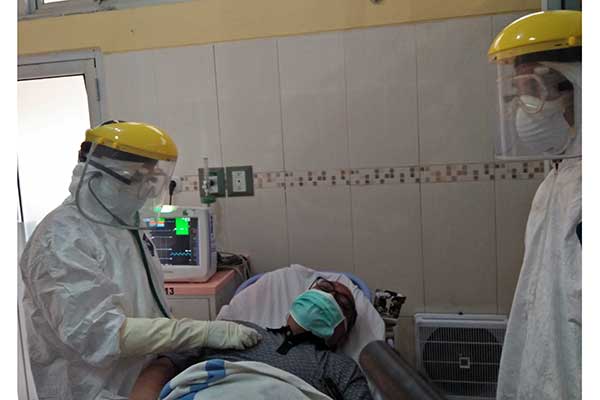 Ilustrasi -- Simulasi Penanganan Korona