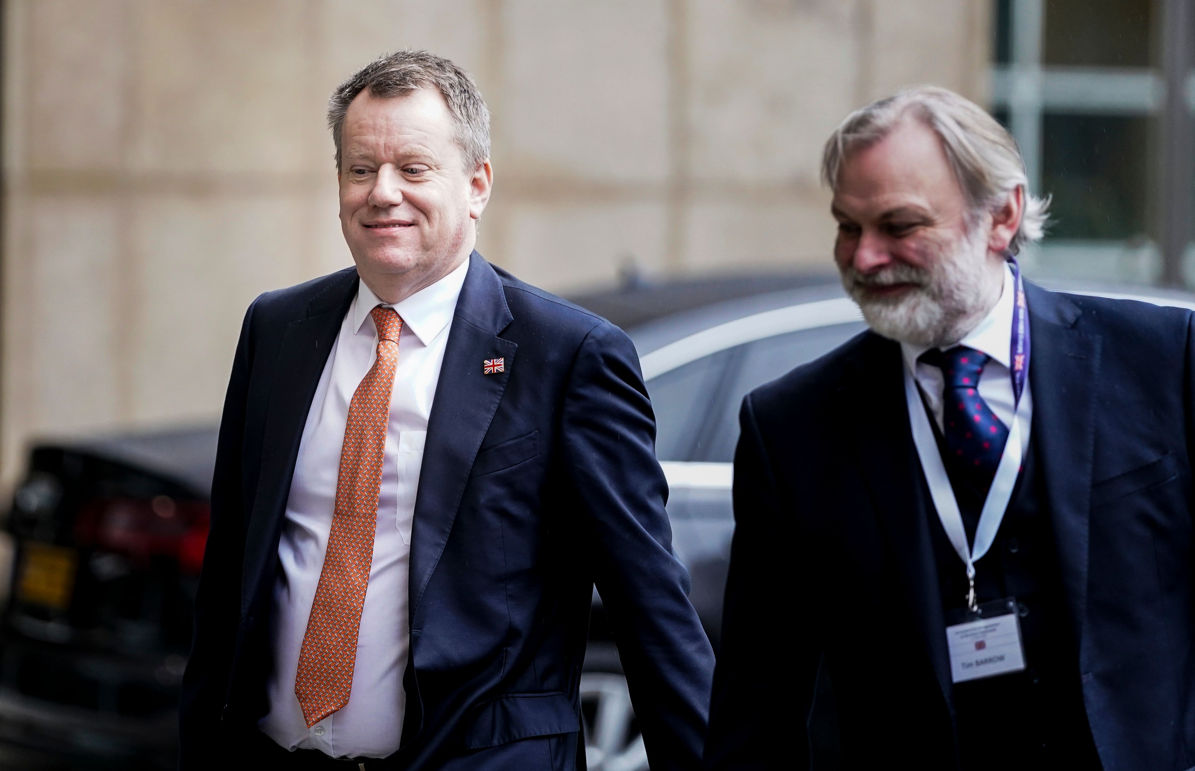 Negosiator Brexit dari Inggris David Frost (kiri) tiba di Brussels, Belgia, untuk berdiskusi dengan Tim UE yang dipimpin Michel Barnier.