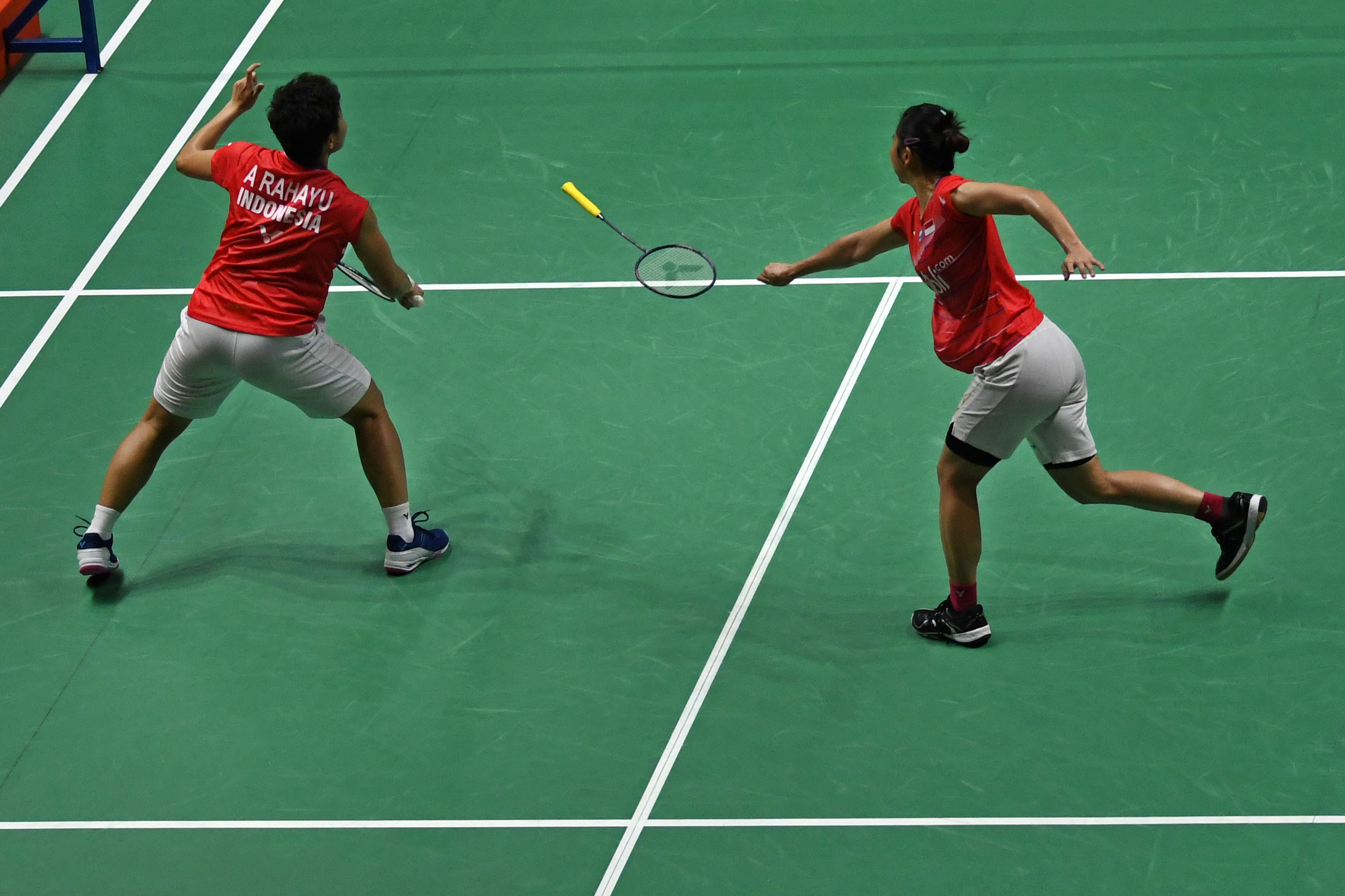 Federasi Bulu Tangkis Dunia tangkal COVID-19 dengan menunda semua turnamen BWF World Tour,  mulai 16 Maret-12 April 2020