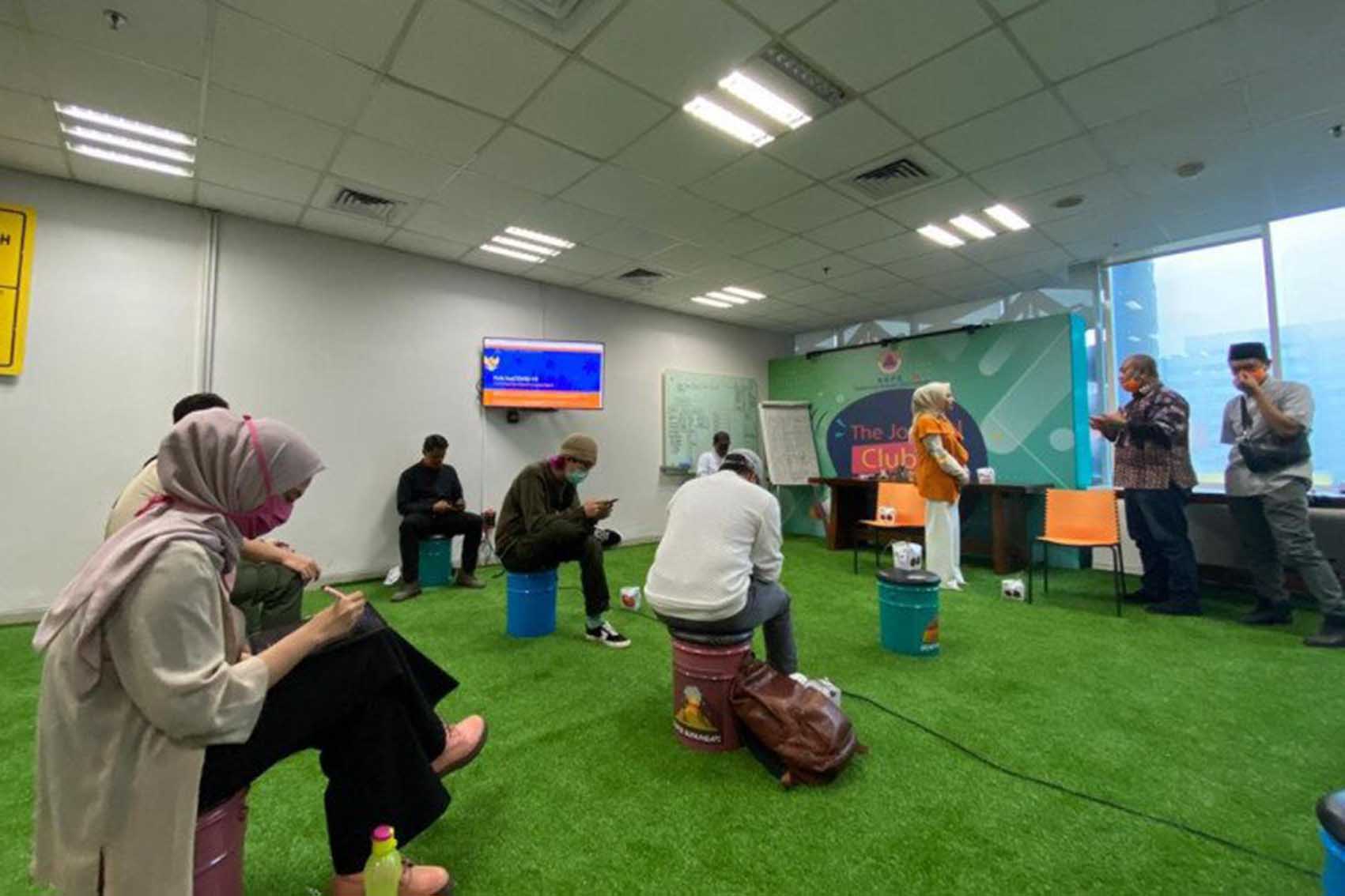 Pertemuan influencer dengan BNPB di Jakarta, Jumat (20/3).