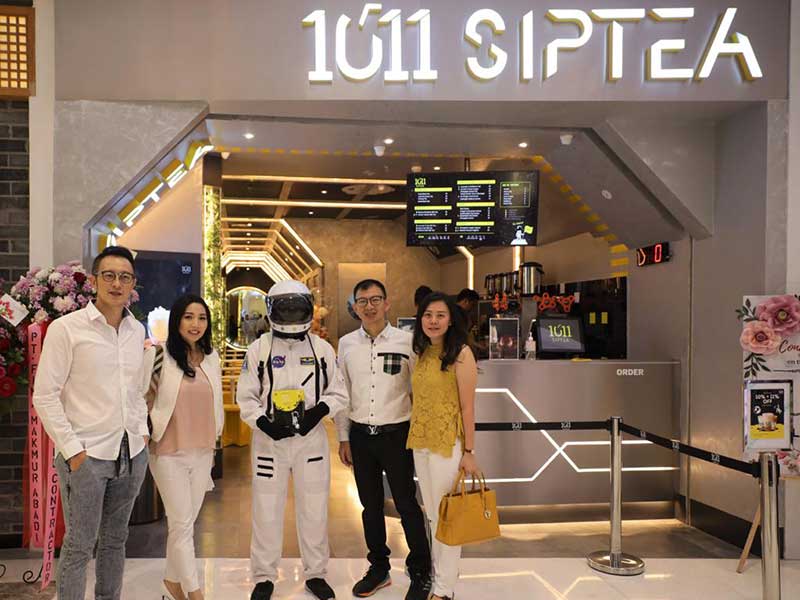 Partners 1011 Siptea Indonesia (ki-ka): Liam, Susan, Alex, Siska