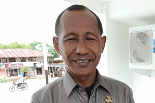 Direktur RSUD Lewoleba Bernard Yosep Beda