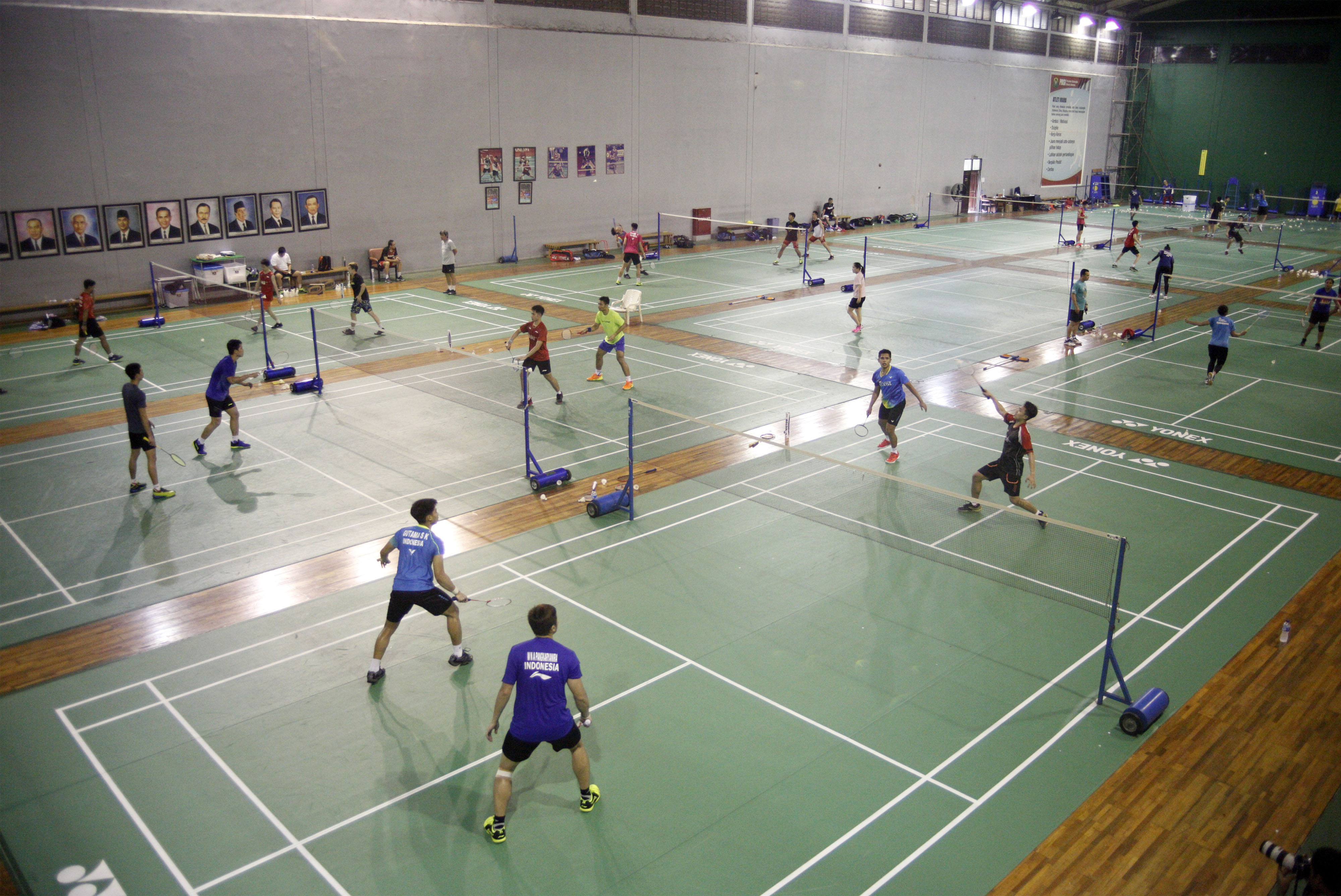 Suasana latihan di Pelatnas Bulu Tangkis Cipayung, Jakarta Timur
