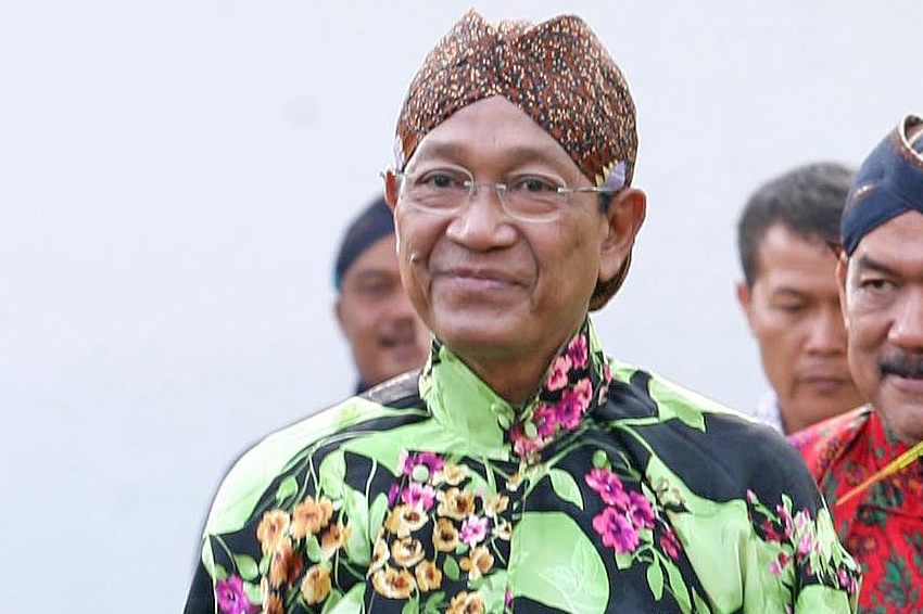 Gubernur DIY Sri Sultan Hamengku Buwono X