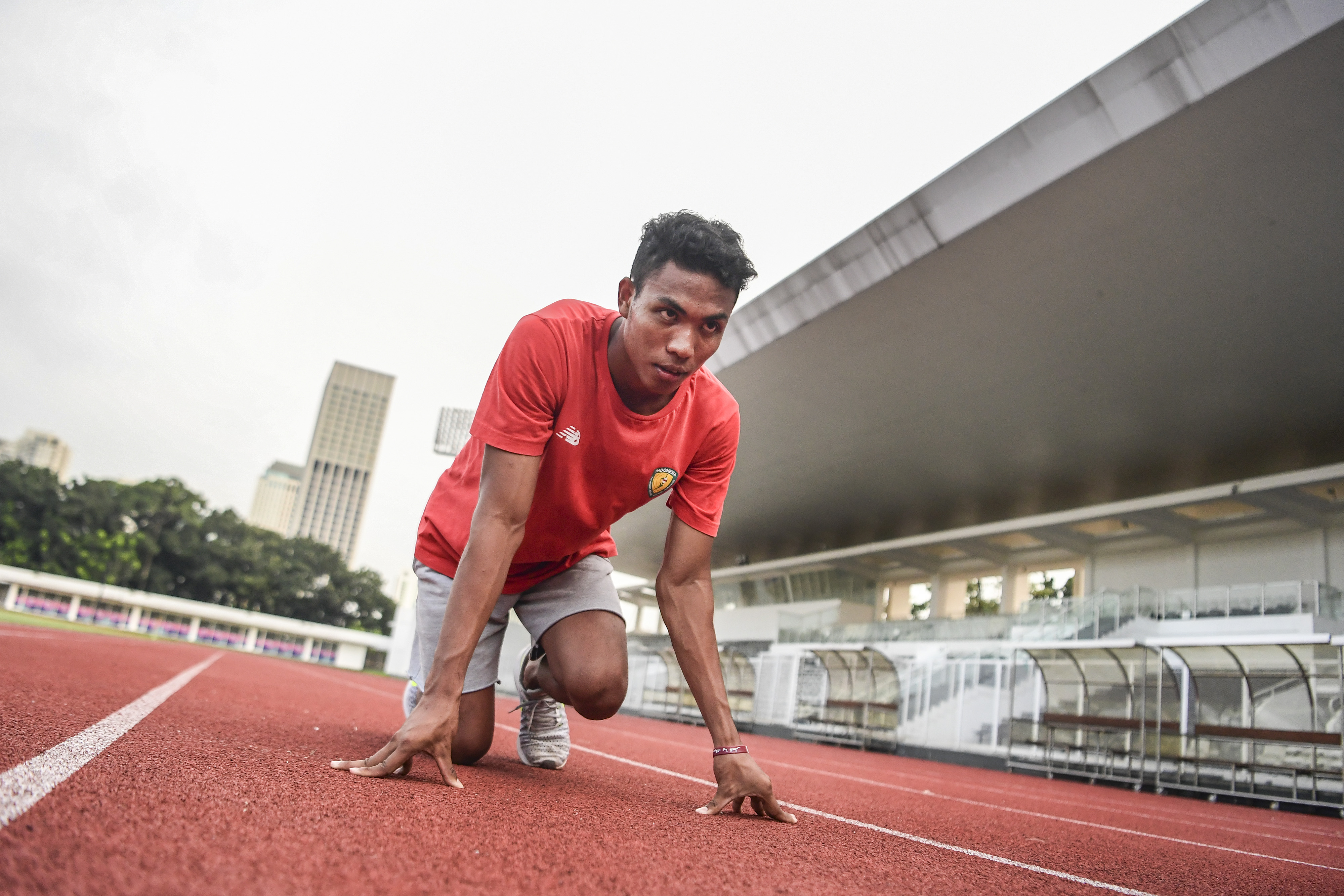 Pelari putra Indonesia, Lalu Muhammad Zohri, mengikuti latihan di Stadion Madya, Gelora Bung Karno.