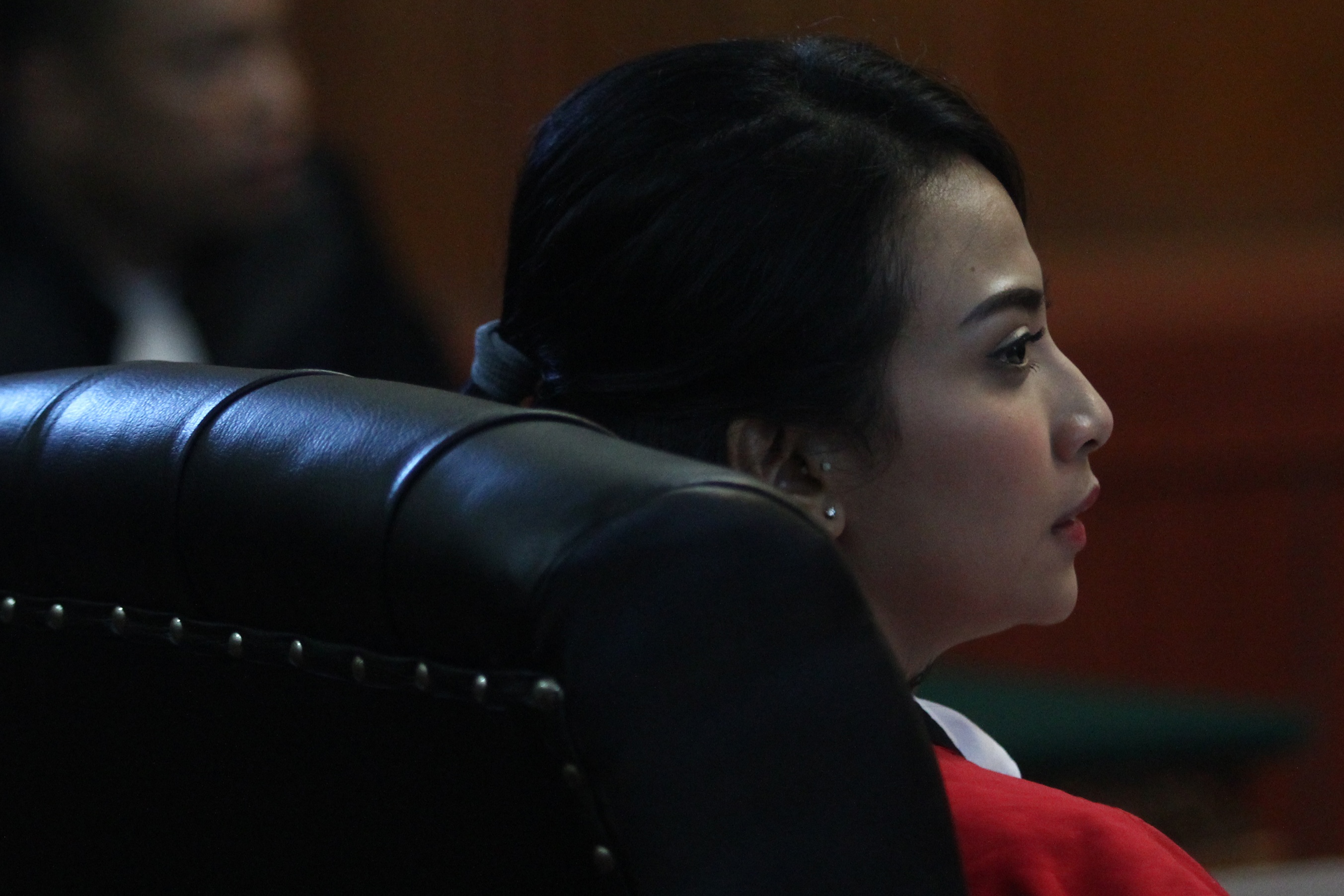 Vanessa Angel saat menjalani sidang penyebaran konten asusila di Pengadilan Negeri (PN) Surabaya, Jawa Timur, beberapa waktu lalu. 