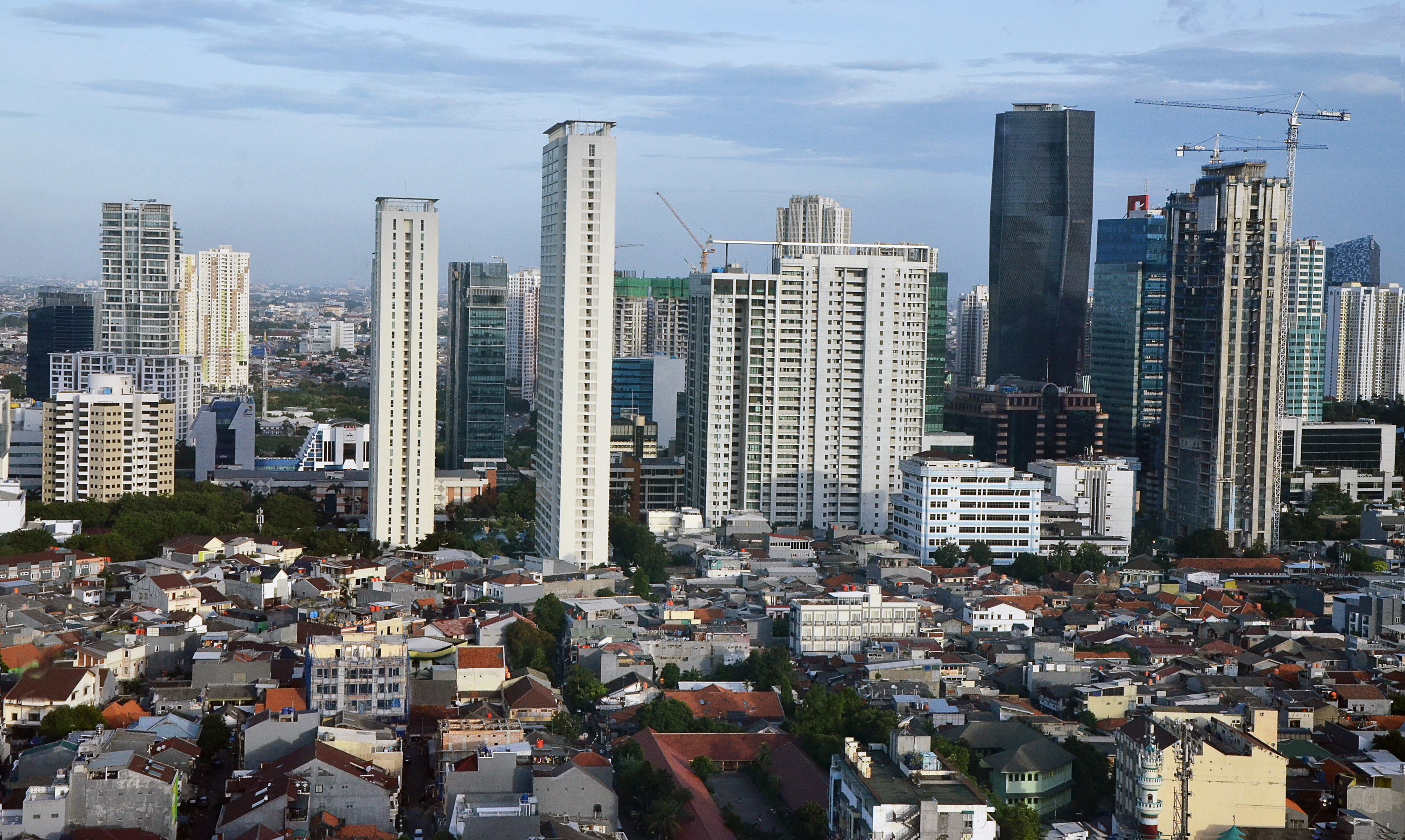 Kondisi gedung perkantoran di kawasan Jakarta.
