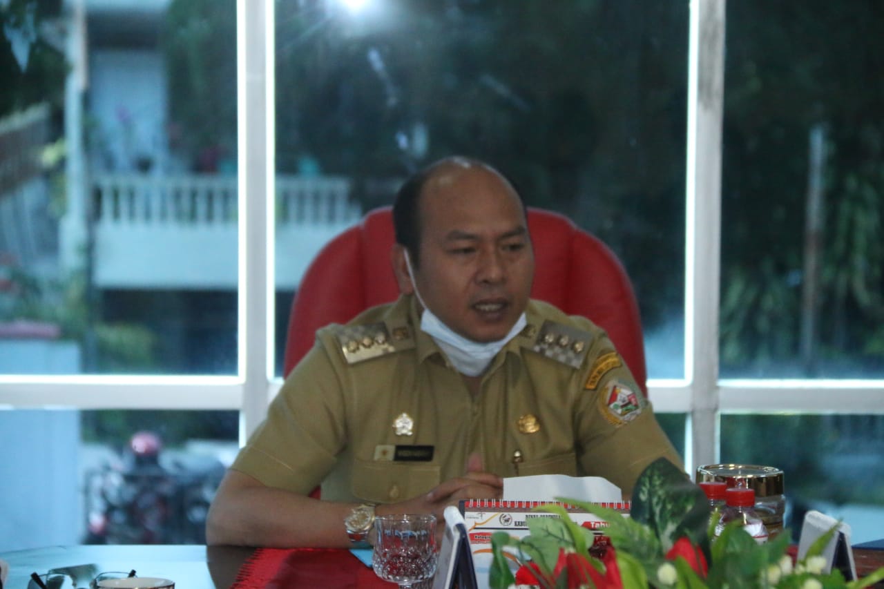 Bupati Tapanuli Utara, Nikson Nababan 