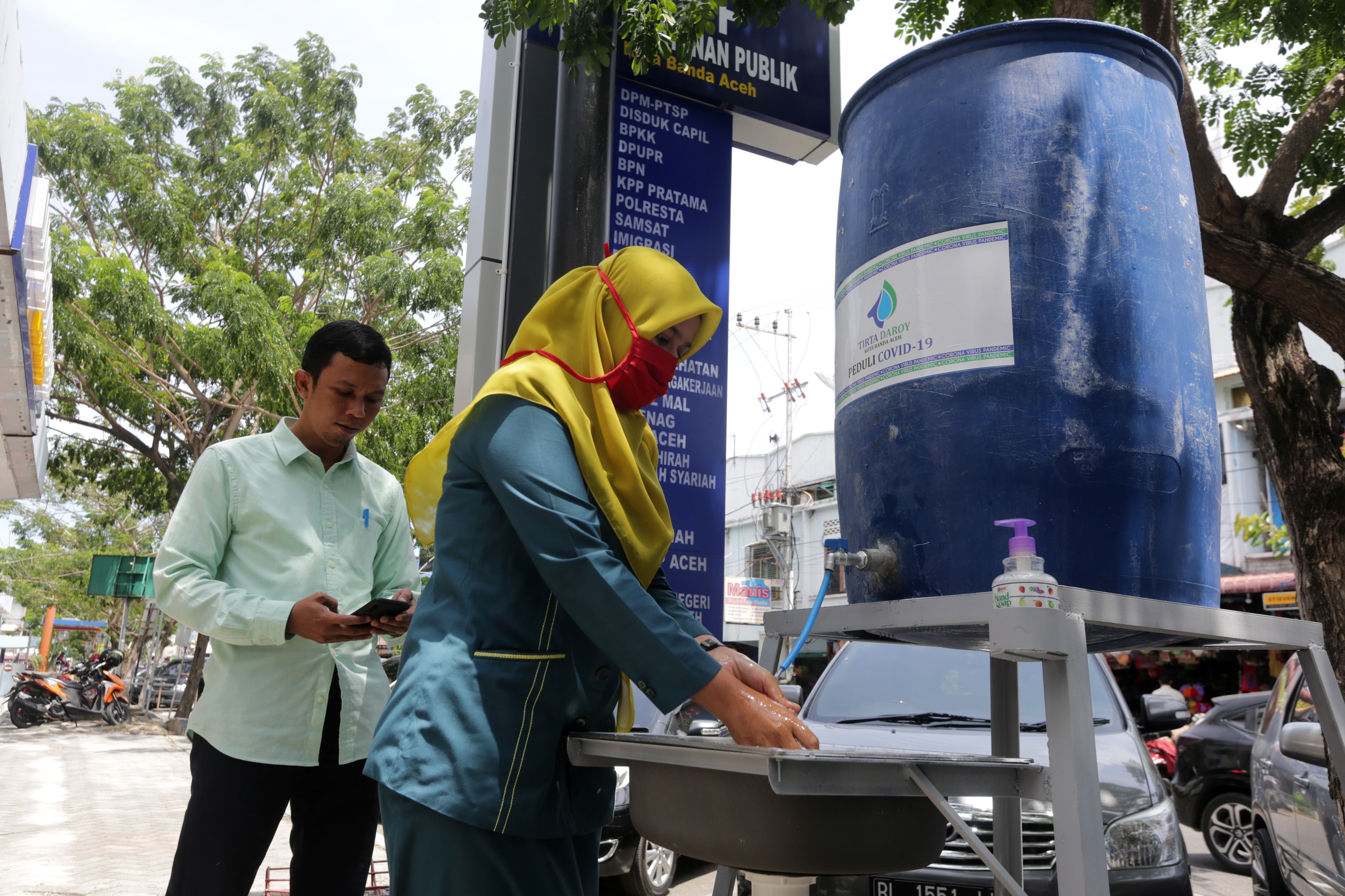 Kota Banda Aceh Pasang Wastafel Portable di Area Publik