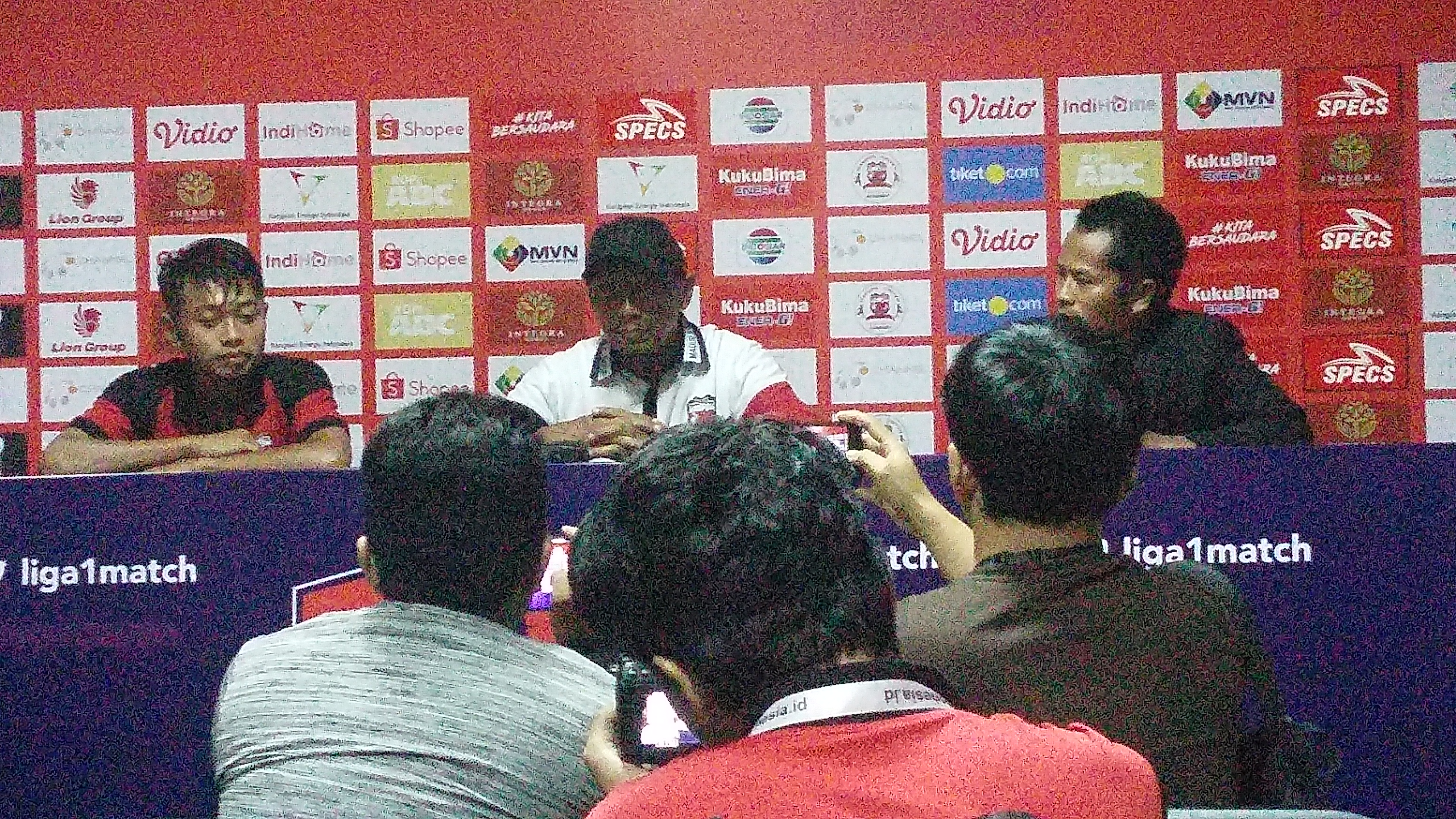 Suasana kobfresi pers madura United