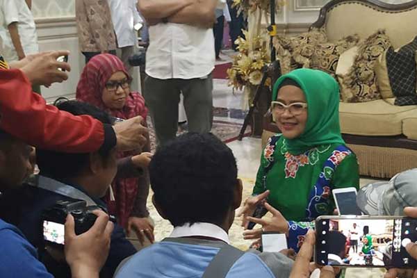 Ketua DPRD Sulawesi Tengah Nilam Sari Lawira 