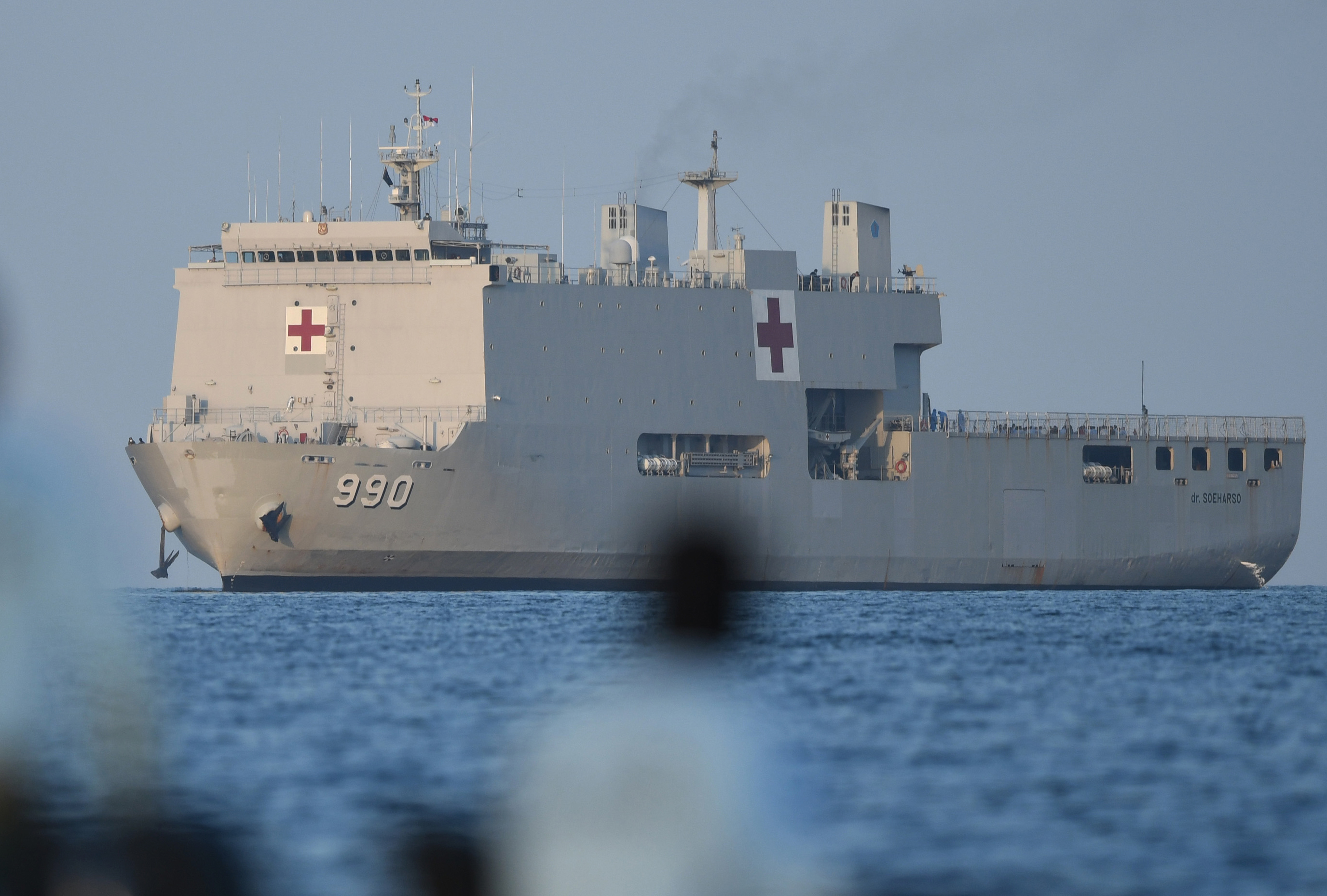 KRI dr Soeharso yang membawa 69 WNI ABK Diamond Princess