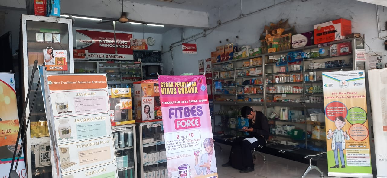 Sejumlah apotek di Kota Tasikmalaya kesulitan mendapatkan stok alkohol 70%, masker dan cairan pencuci tangan.