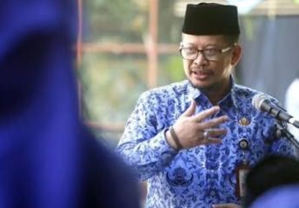 Ketua Pengurus Besar Persatuan Guru Republik Indonesia (PGRI), Irman Yasin Limpo.