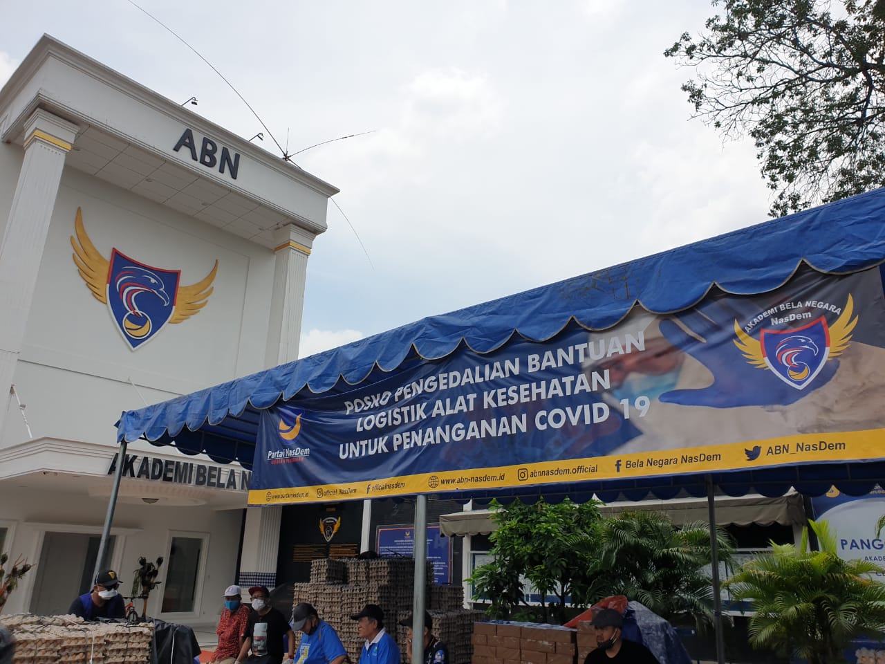 Logistik berupa bantuan untuk penanganan Covid-19 di Kampus ABN NasDem yang siap didistribusikan