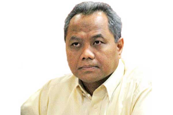 Direktur Operasional dan Pelayanan Publik Perum Bulog Tri Wahyudi Saleh