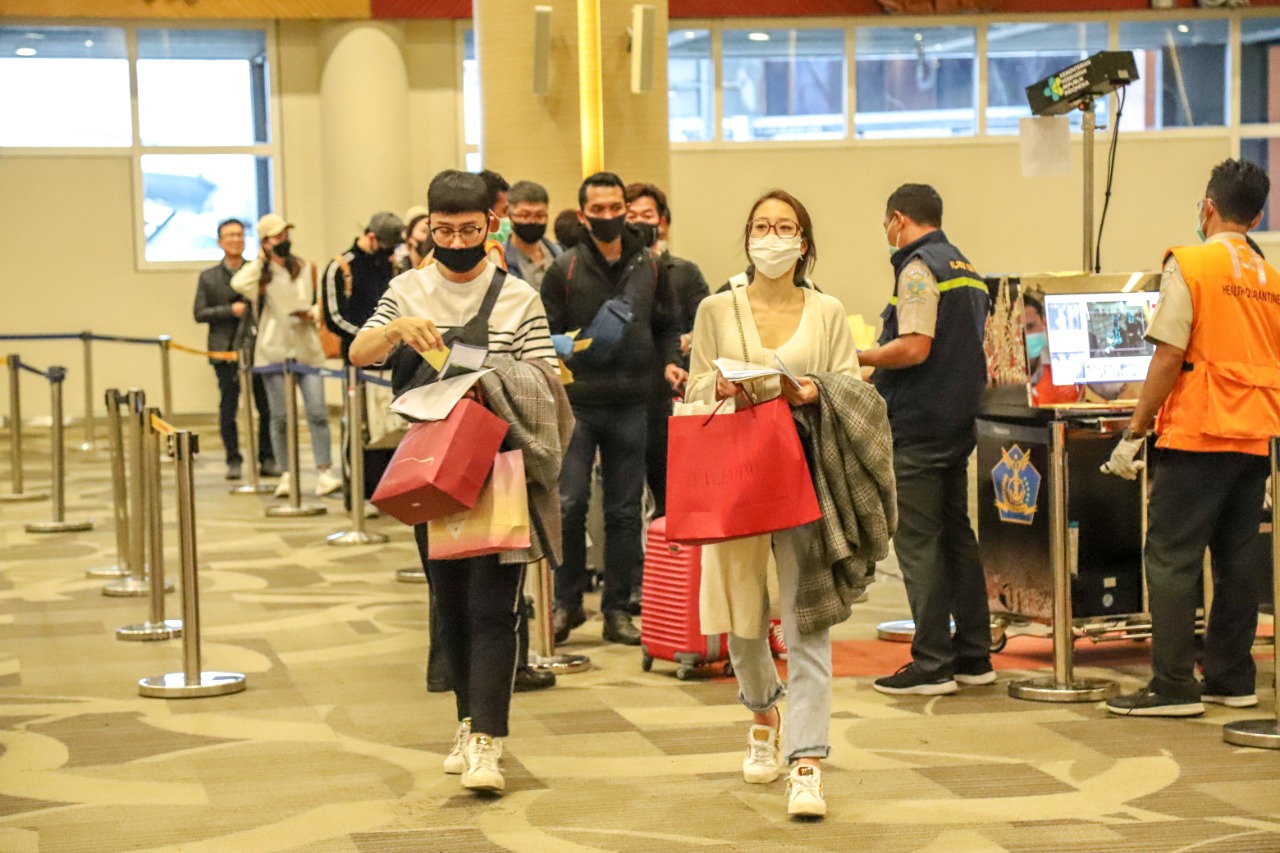 Suasana bandara Ngurah Rai pada 10 Maret 2020