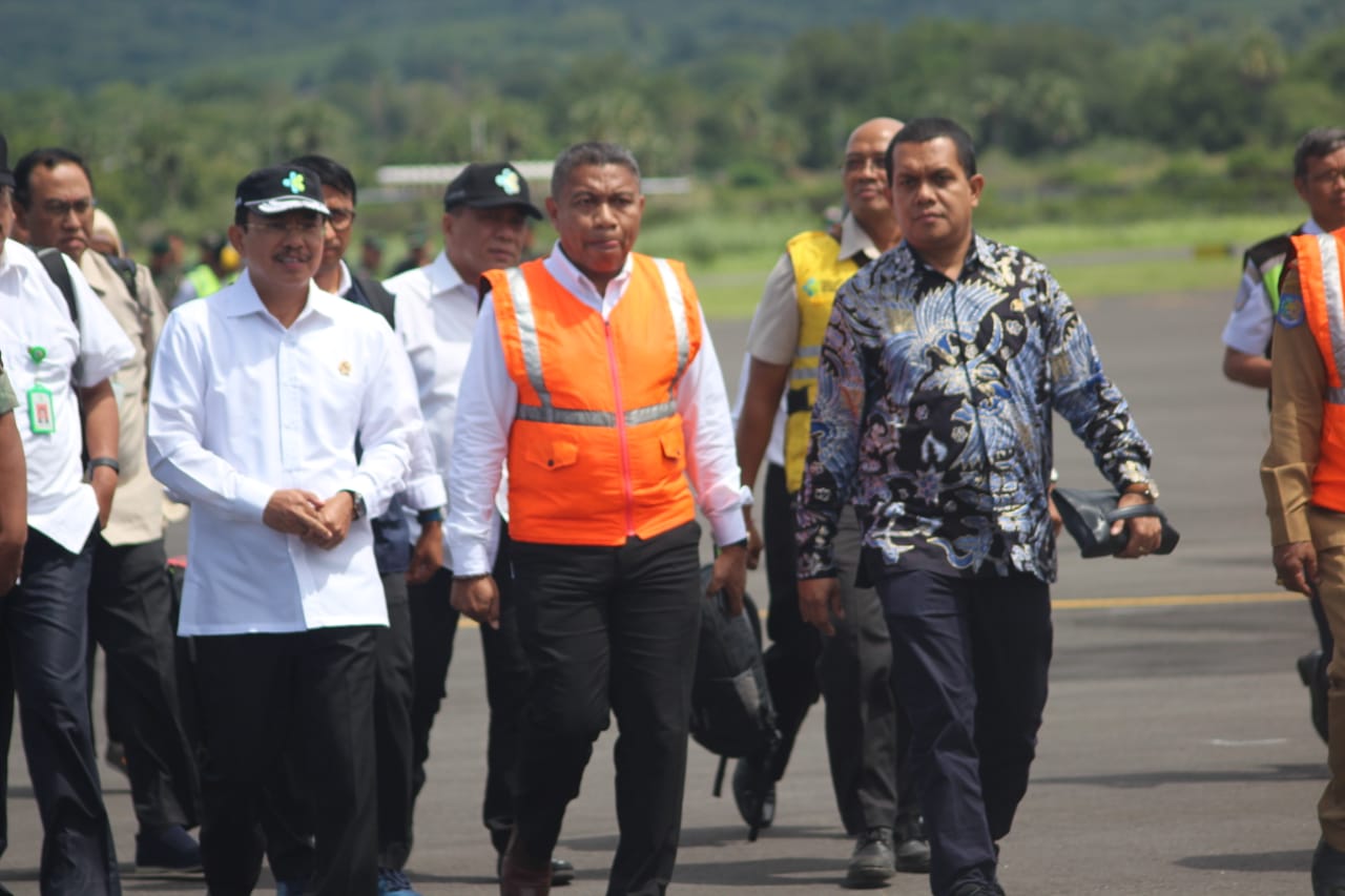 Menteri Kesehatan tiba di Maumere, Senin (9/3)