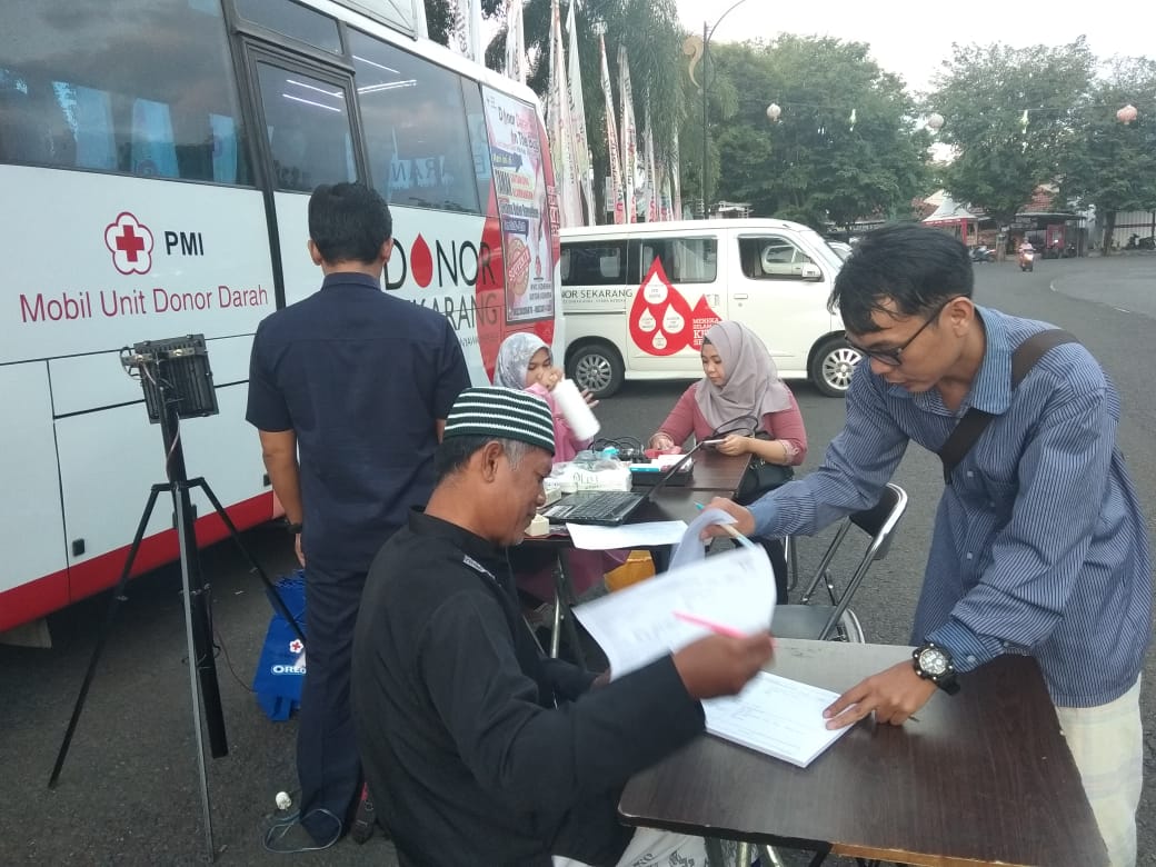 Donor darah PMI Banyuwangi