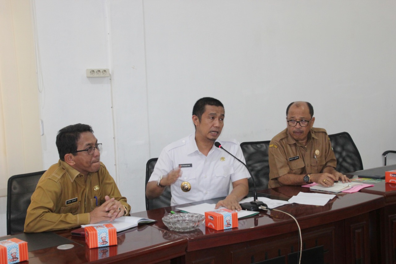 Pemko membentuk Satgas Pengendalian Covid-19 melibatkan berbagai unsur. 