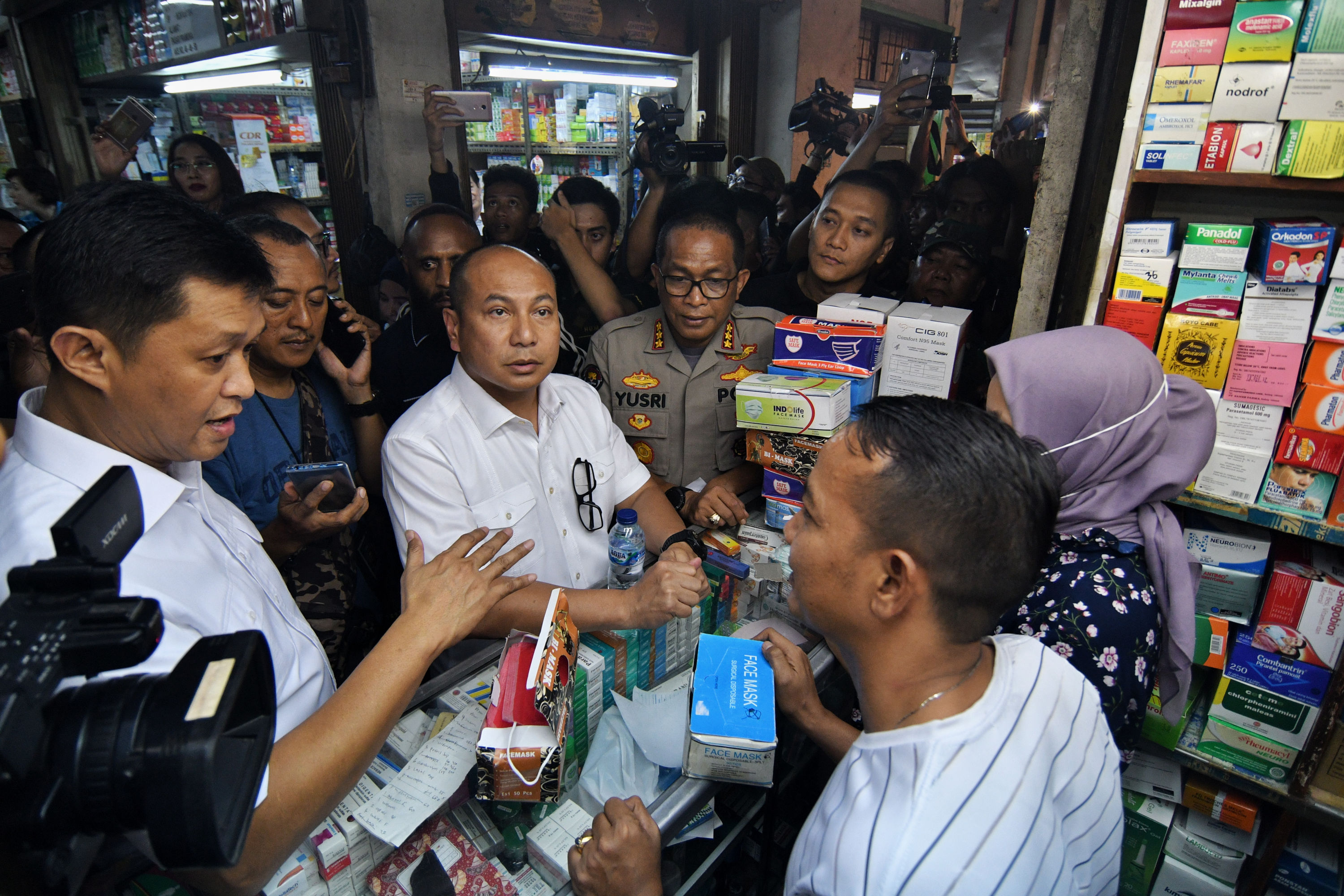 Jual Masker Rp 300 Ribu, YLKI: PD Pasar Jaya Ngawur