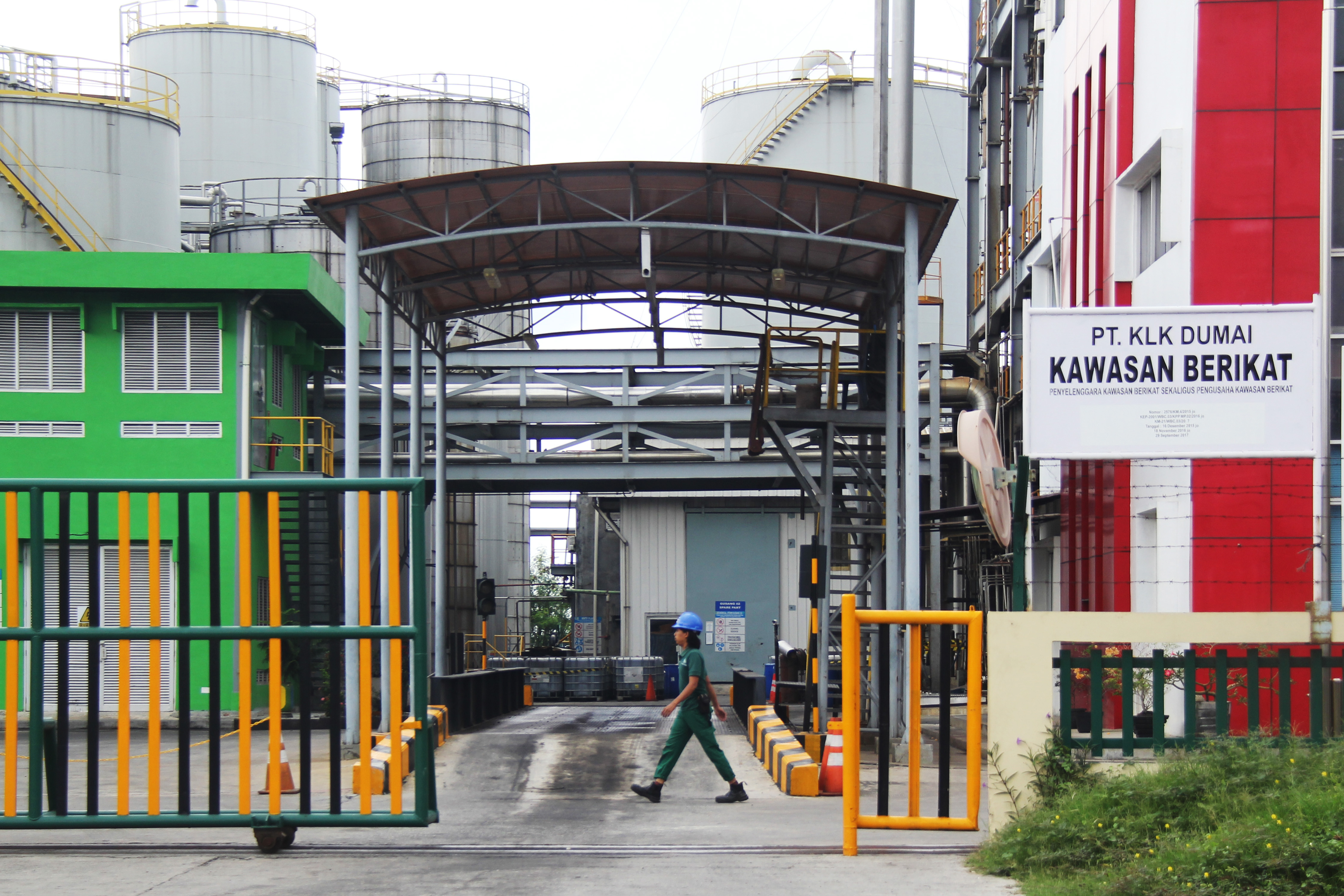 PGN alirkan gas ke kawasan industri, Pelindo, Dumai,  30 Maret 2020.