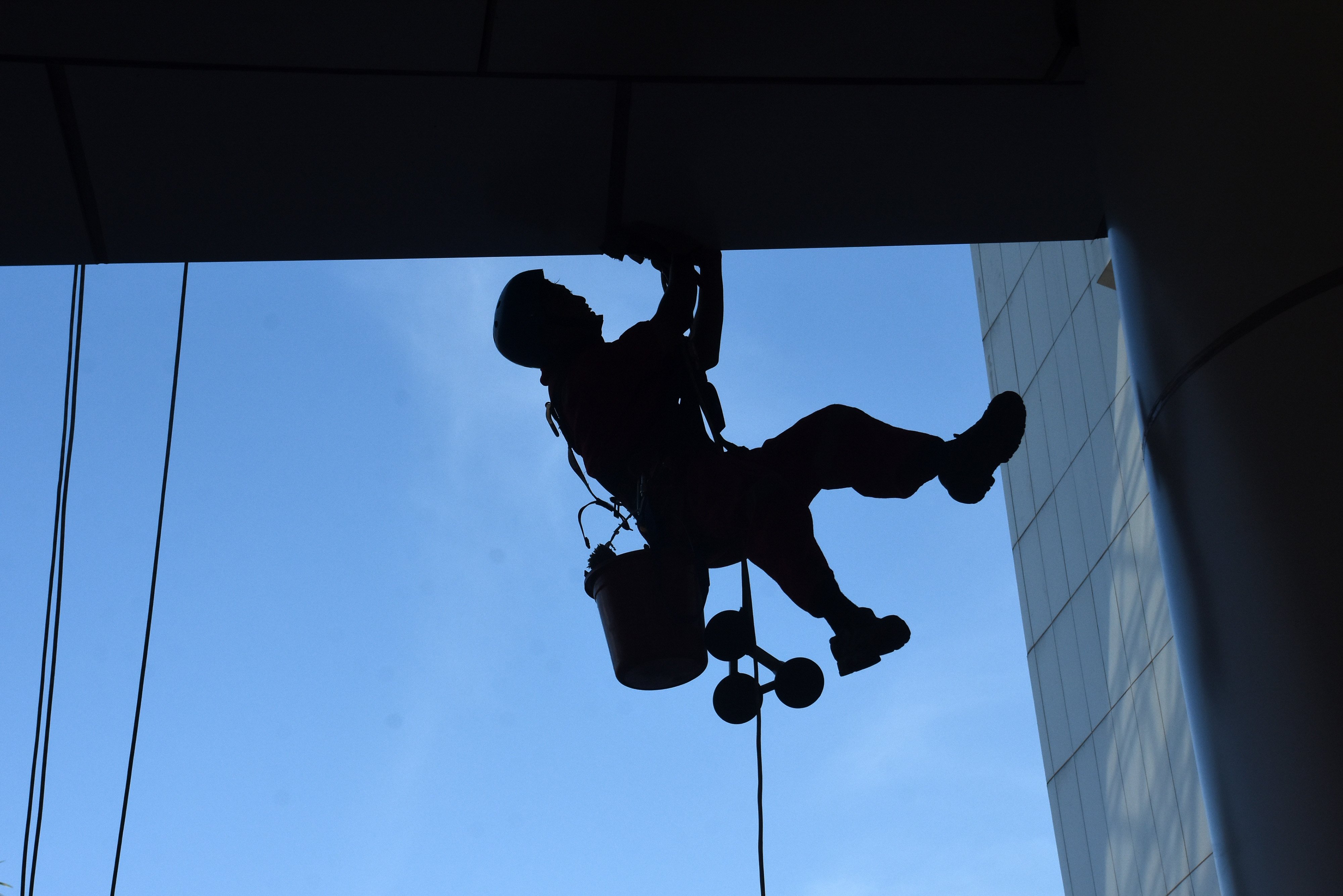 Kartu prakerja merupakan perlindungan pekerja yang di PHK saat kampanye Jokowi.