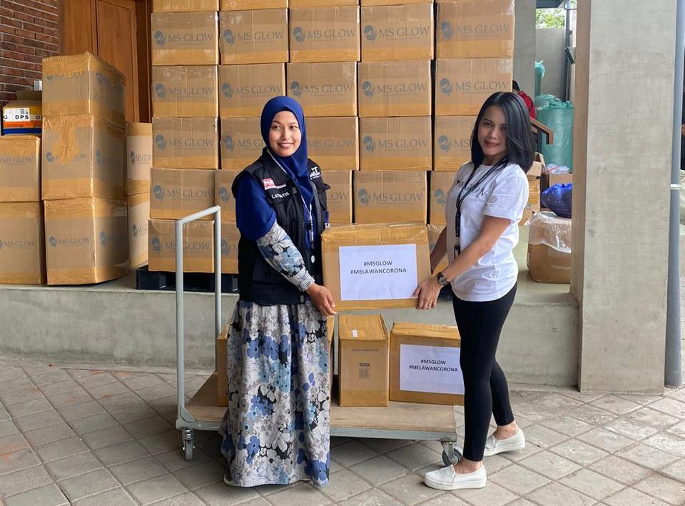 Cegah Covid-19, Tenaga Medis Dapat Bantuan Alat Pelindung Diri