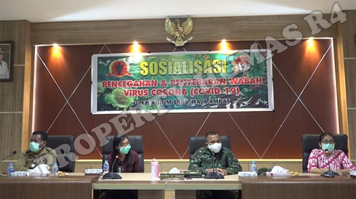 Jur Bicara Satgas Covid-19 Raja Ampat, dr Rosenda  memberikan keterangan terkini covid-19 di wilayahnya, Selasa (21/4/2020).