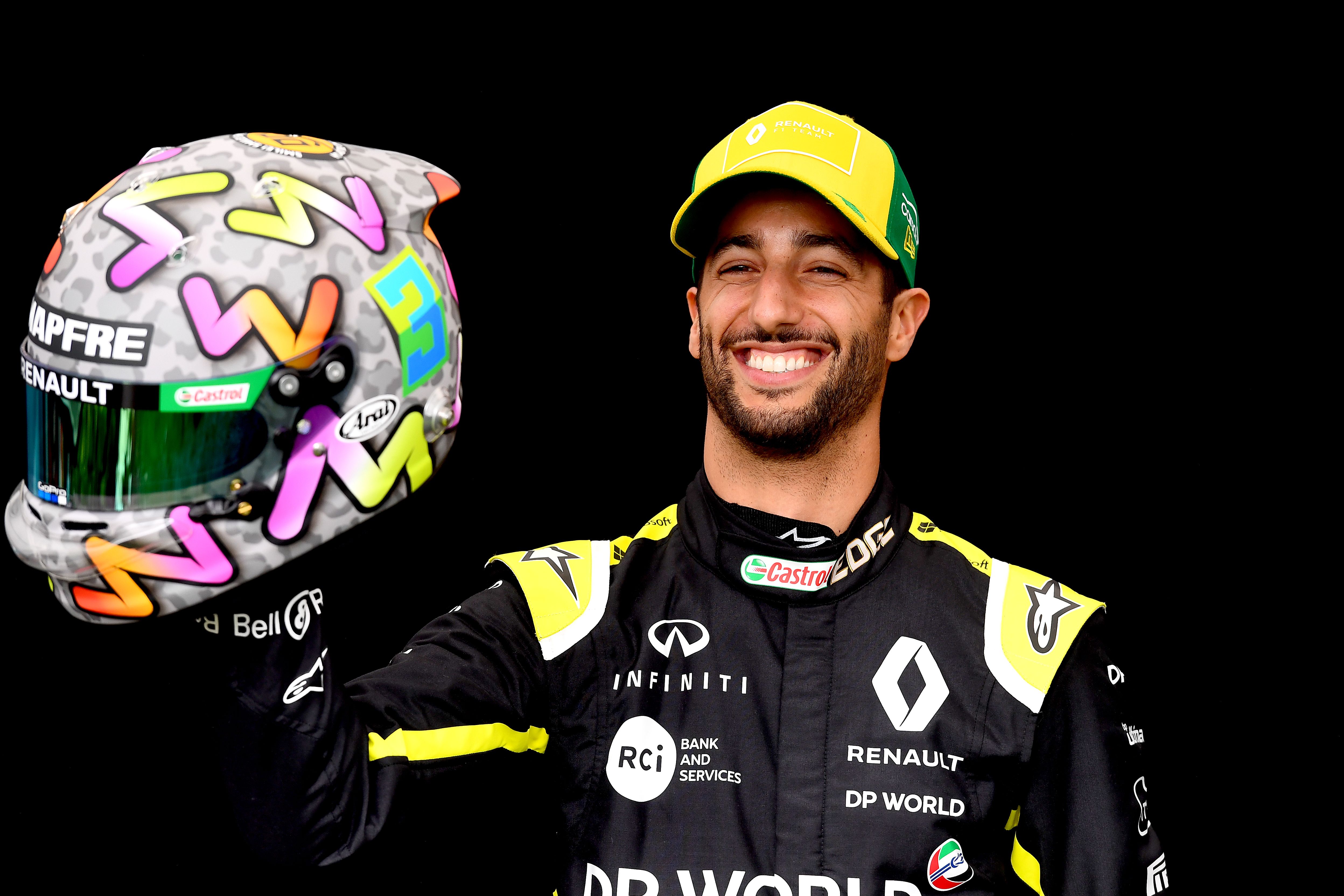Pembalap tim F1 Renault Daniel Ricciardo 
