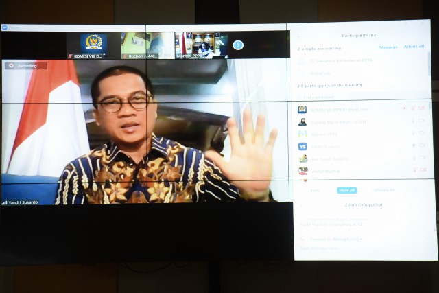 Ketua Komisi VIII DPR RI Yandri Susanto saat Raker Komisi VIII DPR RI secara virtual dengan Menteri PPPA I Gusti Ayu Bintang Darmavati