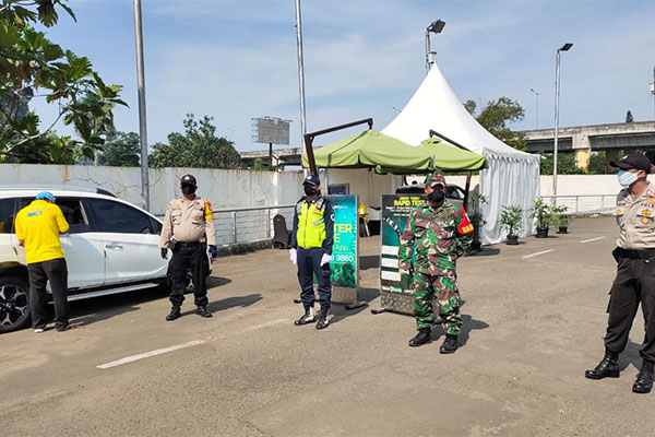 Layanan rapid test yang digelar Siloam Hospita dan Lippo Group