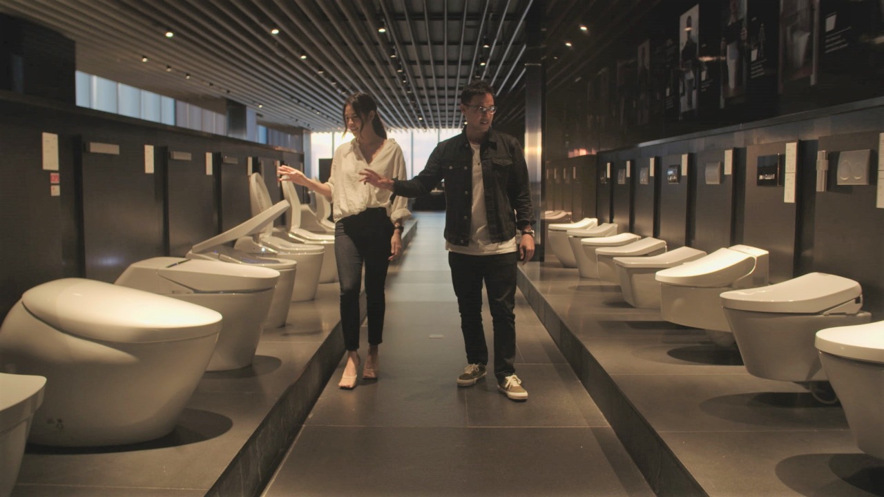 Toilet yang higienis bisa memutus mata rantai penularan covid-19.