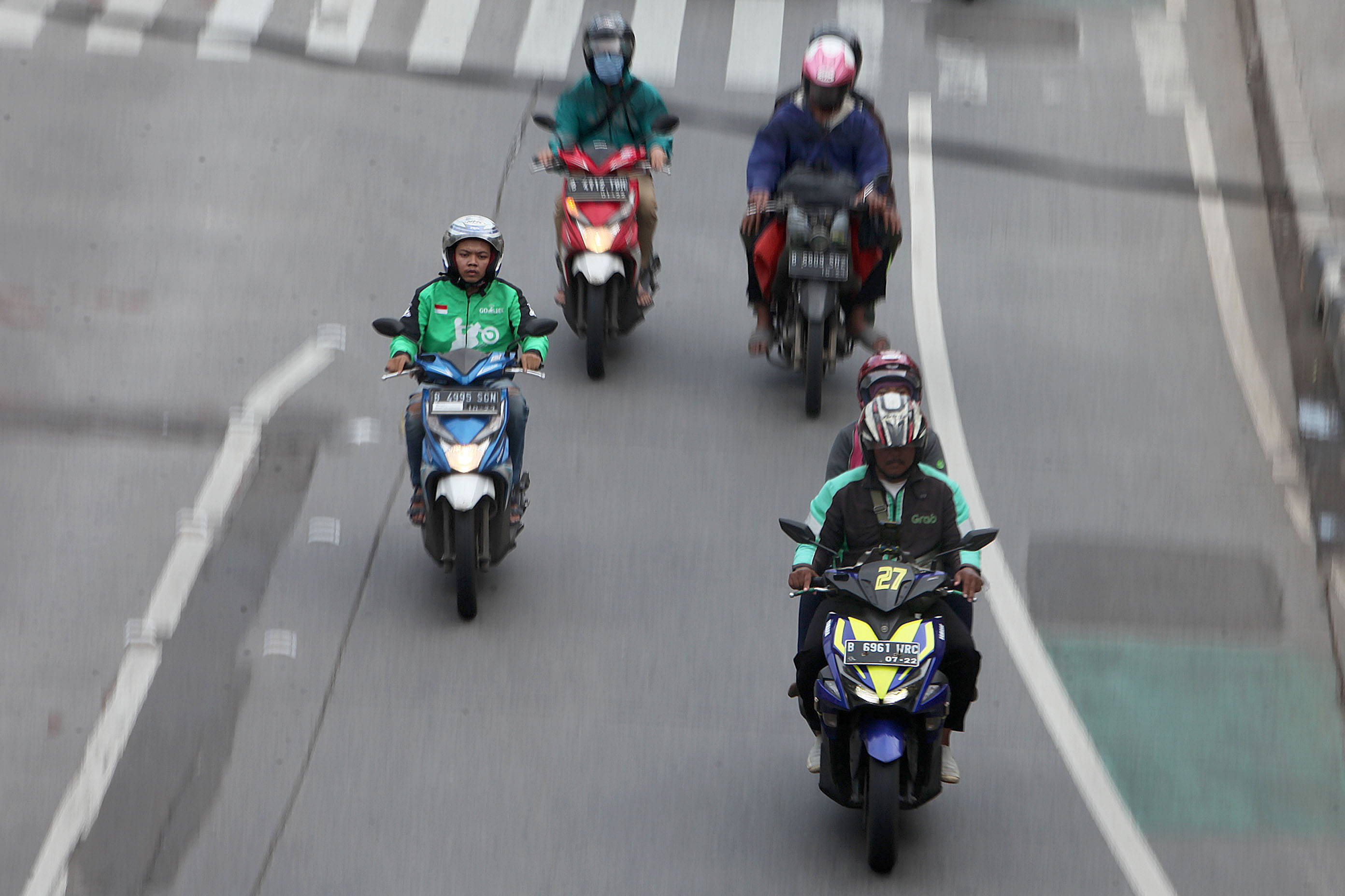 Pengemudi sepeda motor