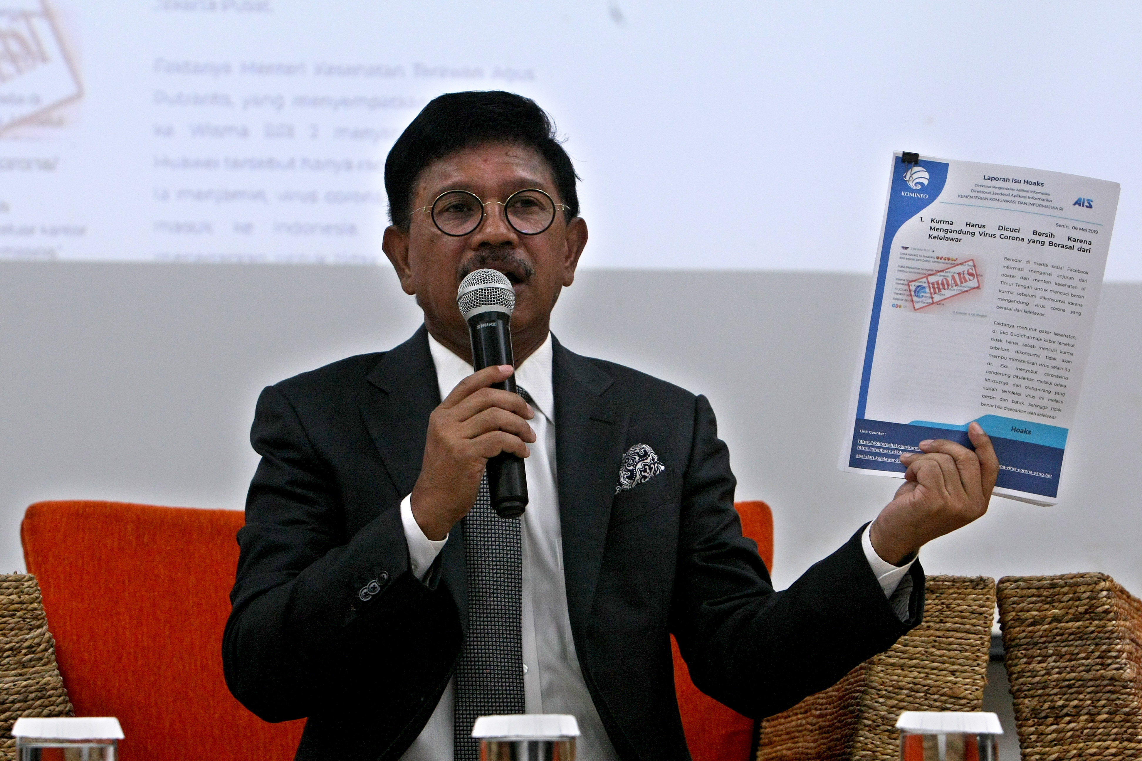 Menteri  Komunikasi dan Informatika, Johnny G Plate