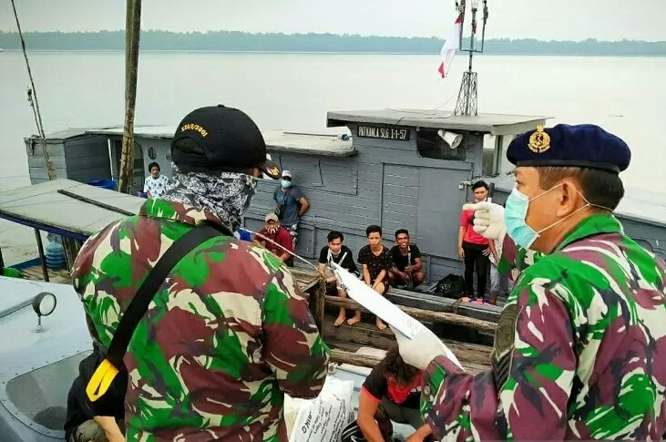 TNI AL Kembali Amankan 22 Pekerja Ilegal