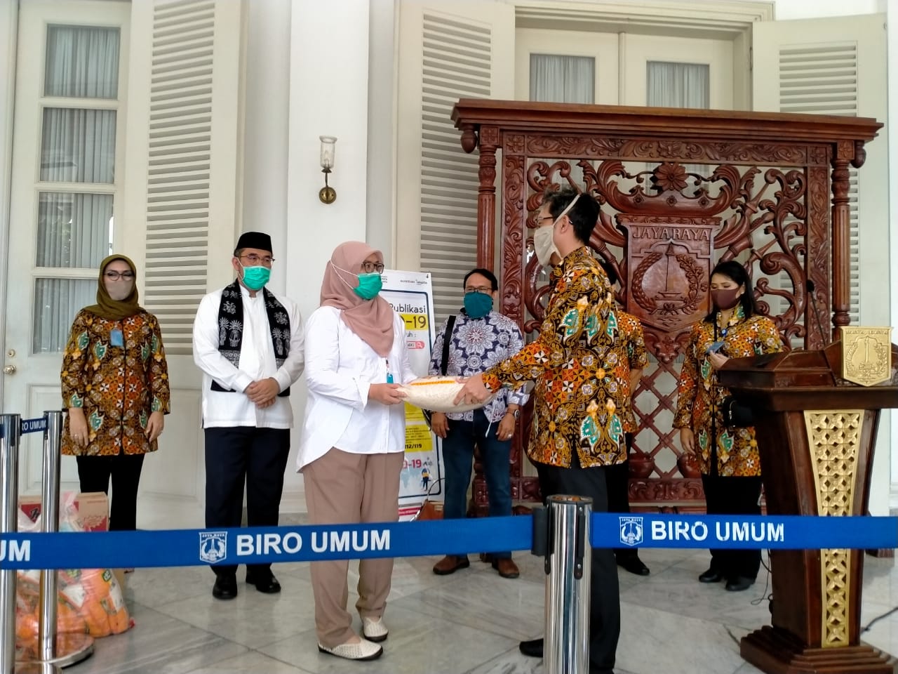 Bantuan untuk Gugu Tugas Covid-19 Pemprov DKI