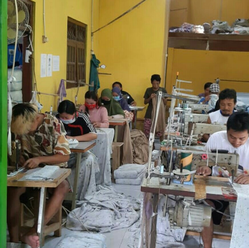 Resep Addiniya Pertahankan Bisnis Mukena Di Tengah Krisis Ekonomi