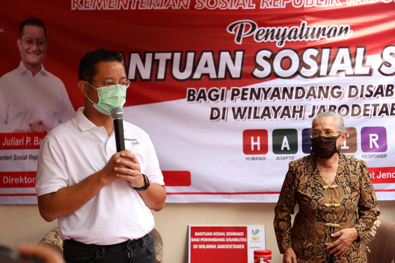 Pada hari ini atau Minggu (26/4), Mensos meluncurkan bansos sembako untuk 7.072 penyandang disabilitas. 
